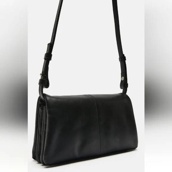 Zara Minimalist Leather Crossbody Bag - Picture 6 of 10